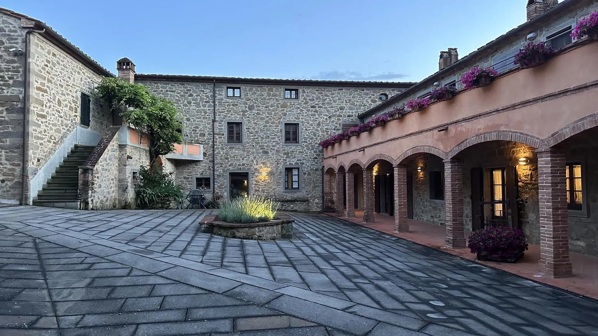 Apartament Monastero Кортона