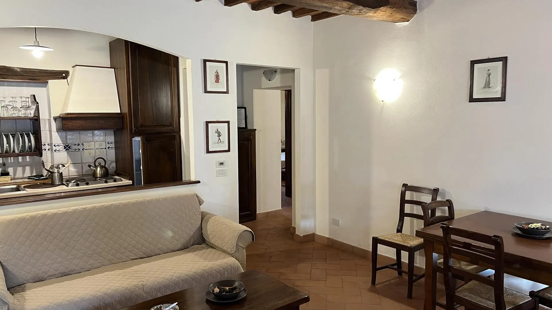Apartament Monastero Кортона Италия
